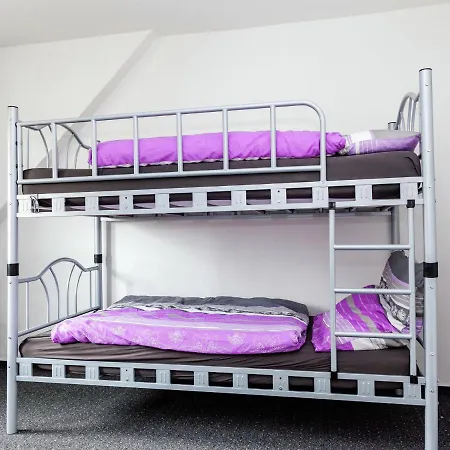 Spacious Holiday In Hulsa With Private Garden Feriehus Homberg (Schwalm-Eder)